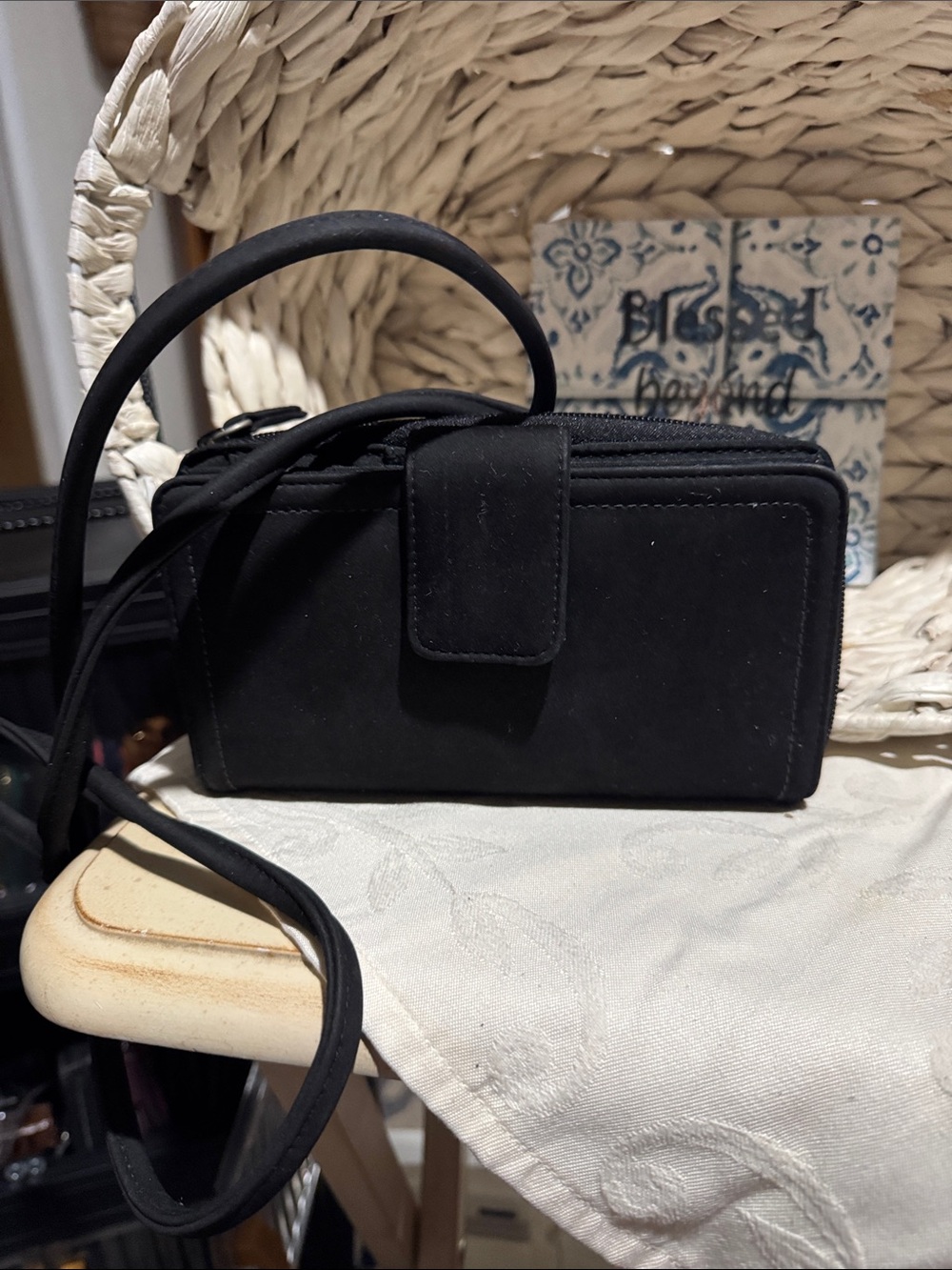 Compact Black Crossbody Wallet Bag with Flap